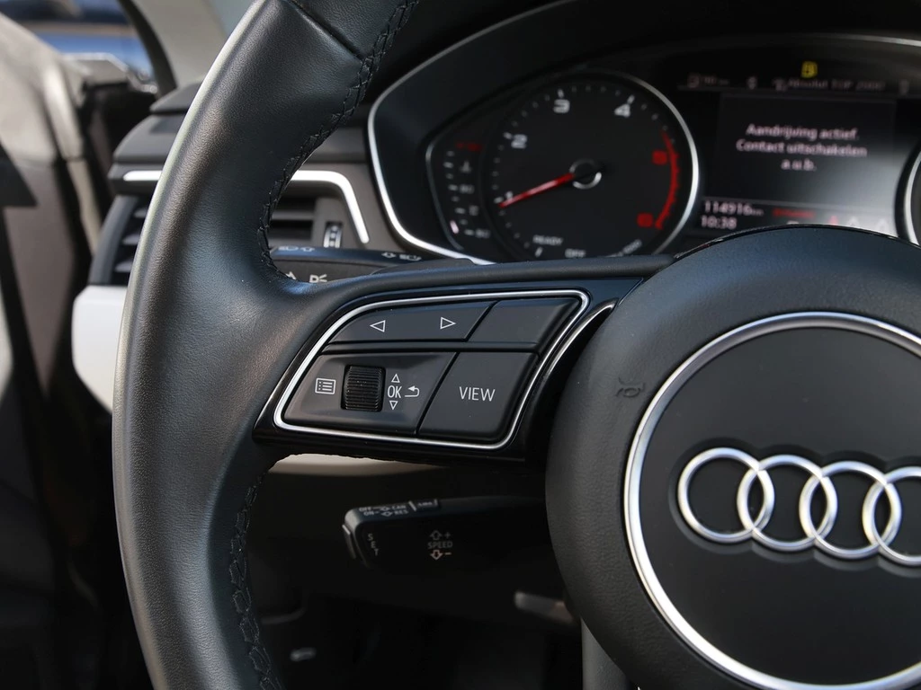 Audi A5 Sportback advanced 30 TDI S-tronic,Leder,Navi ALU 18",Klimaautomatik,Sitzheizung,Park-Pilot