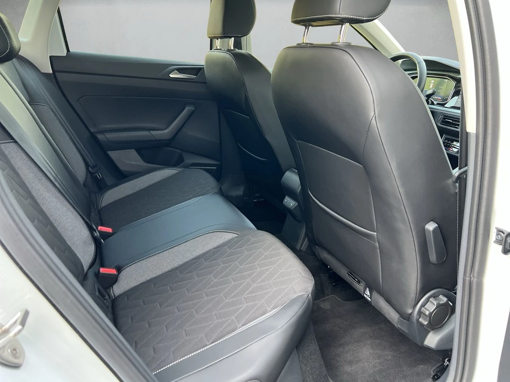 Volkswagen-Taigo-image-11