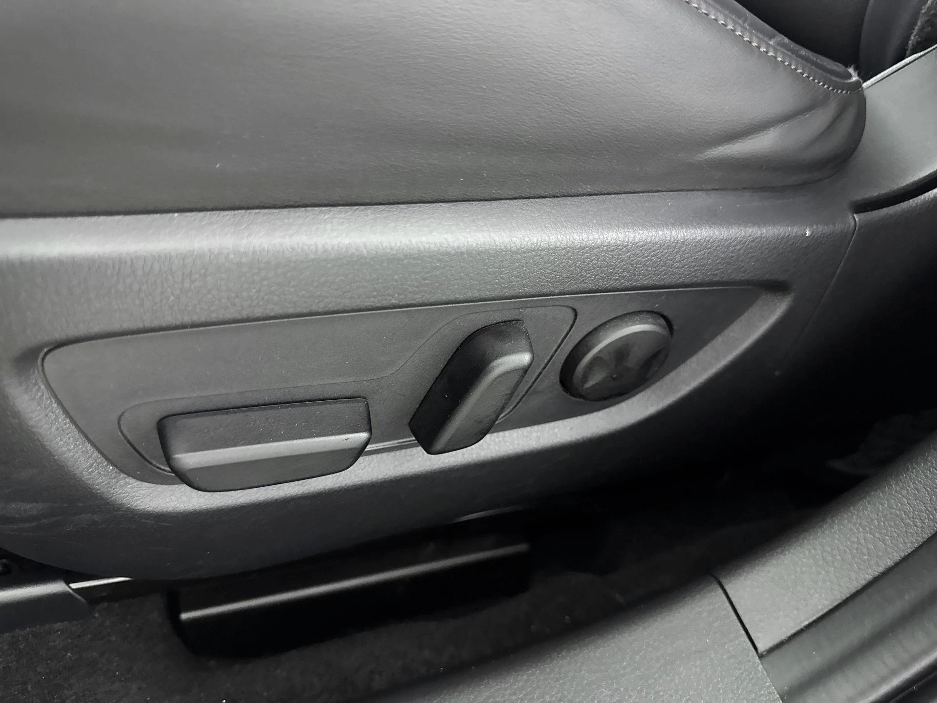 Mazda-CX-30-image-23