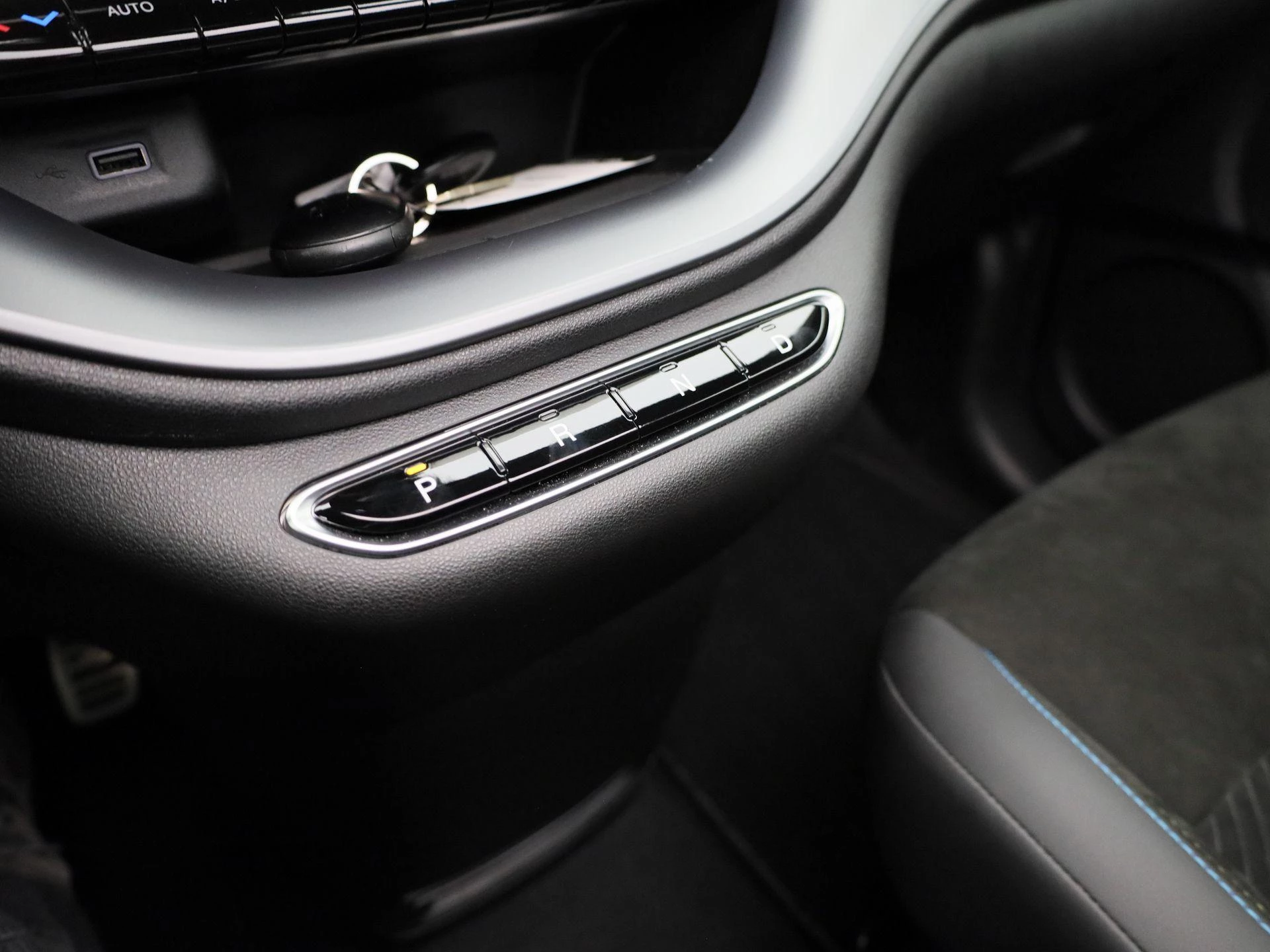 Abarth-500e-image-12