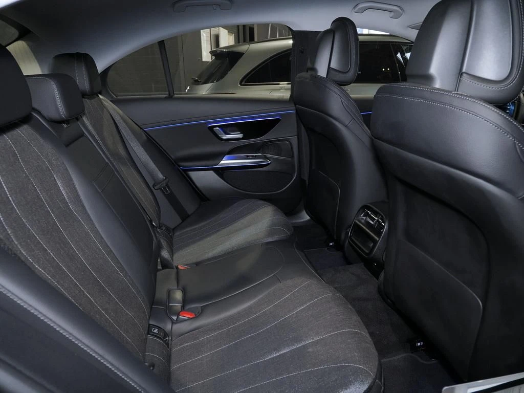 Mercedes-Benz-E-Klasse 220 d-image-12
