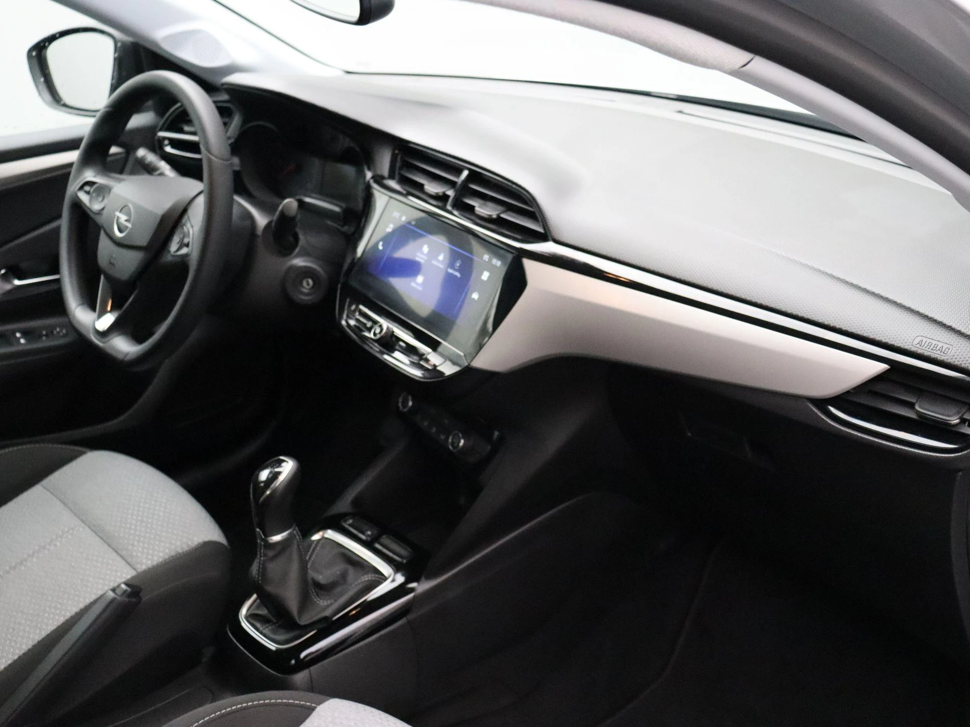 Opel-Corsa-image-20