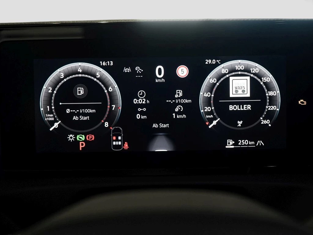 Volkswagen-Tiguan-image-11