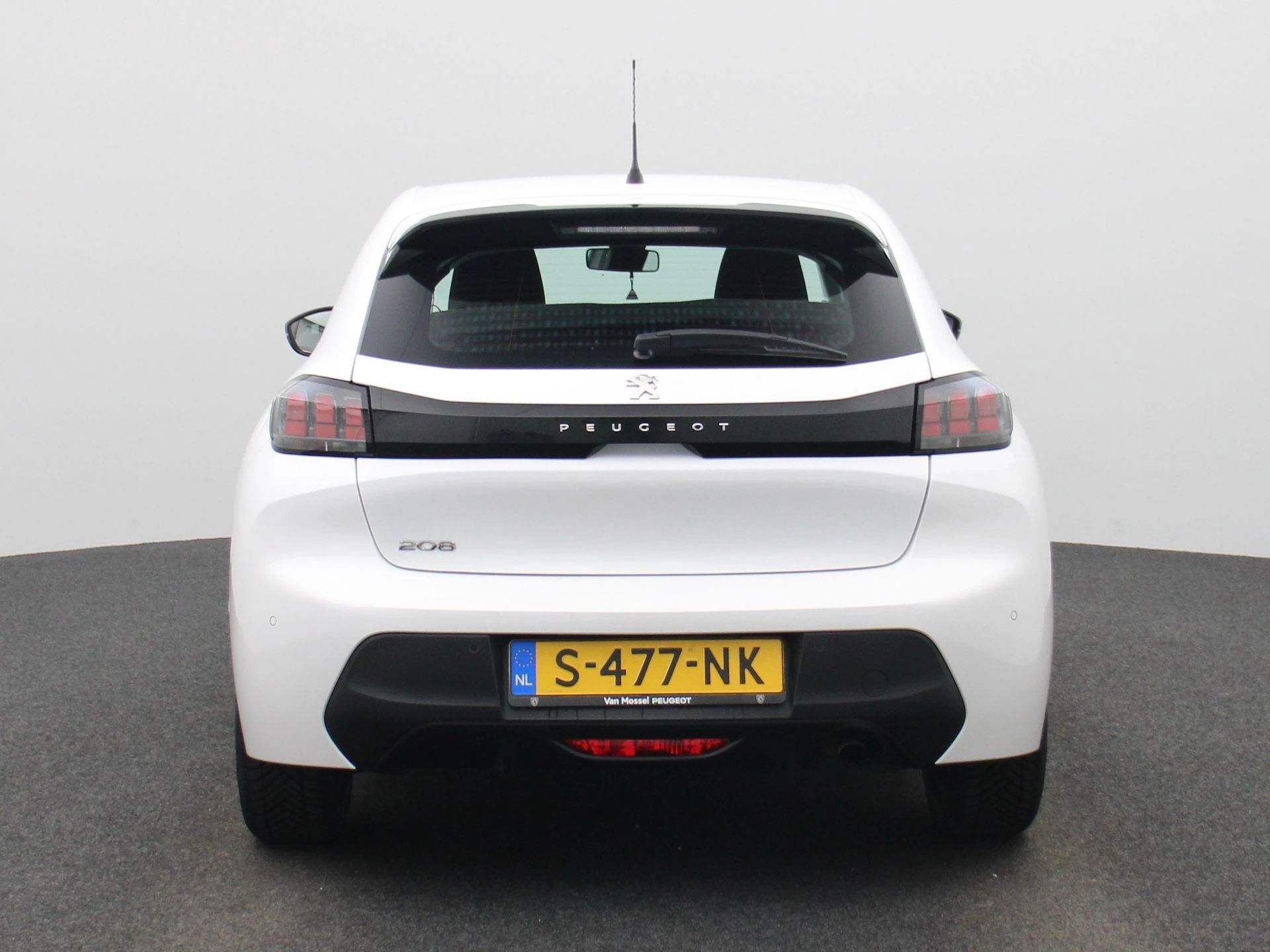 Peugeot-208-image-4