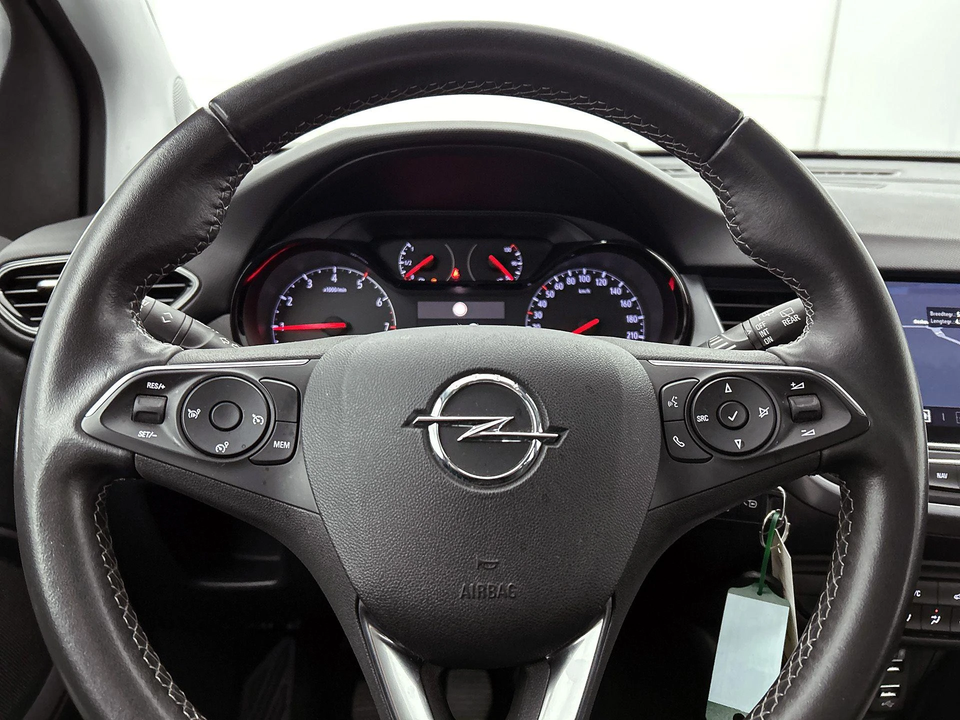 Opel-Crossland-image-31