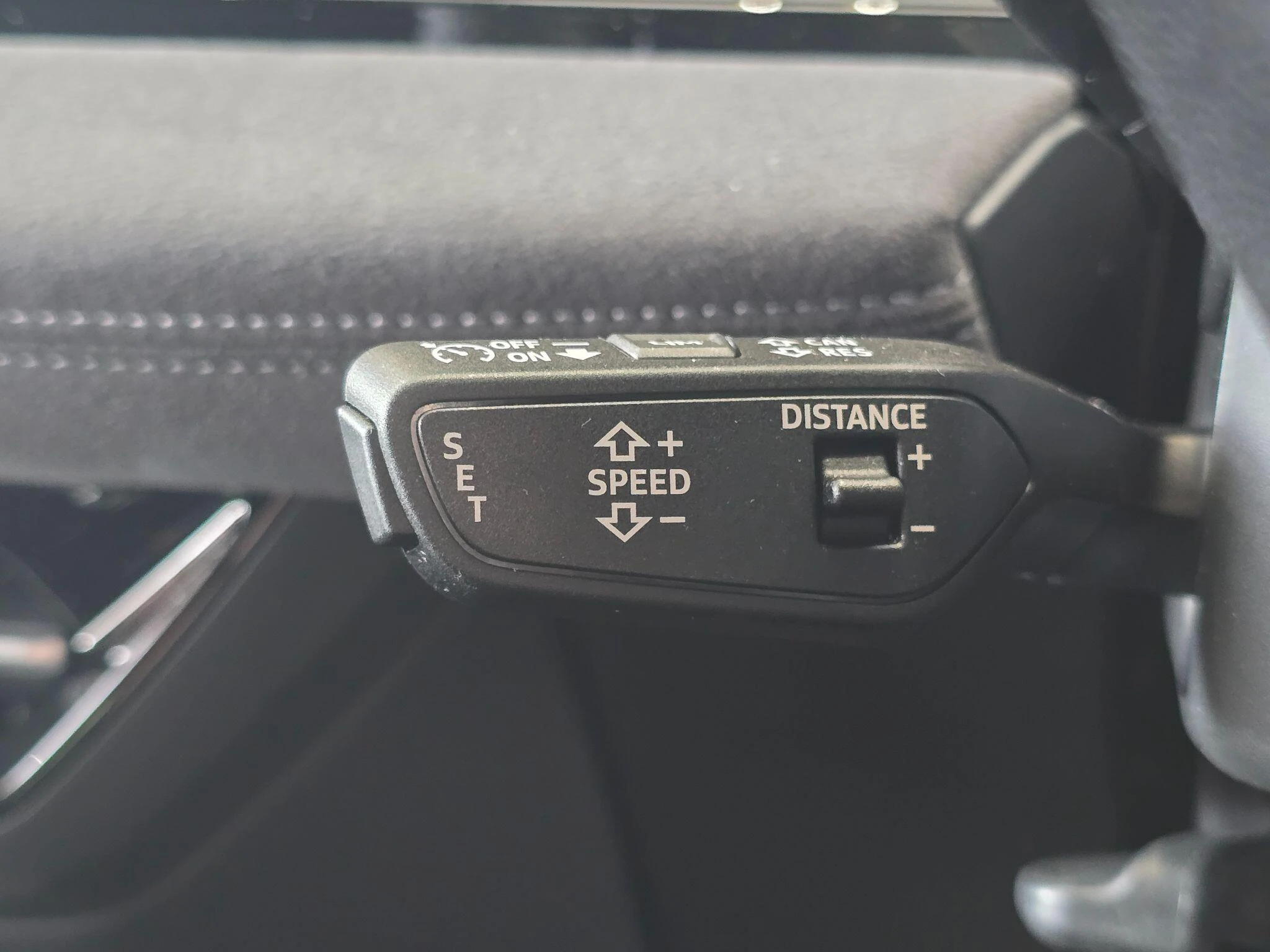 Audi-Q6 e-tron-image-19