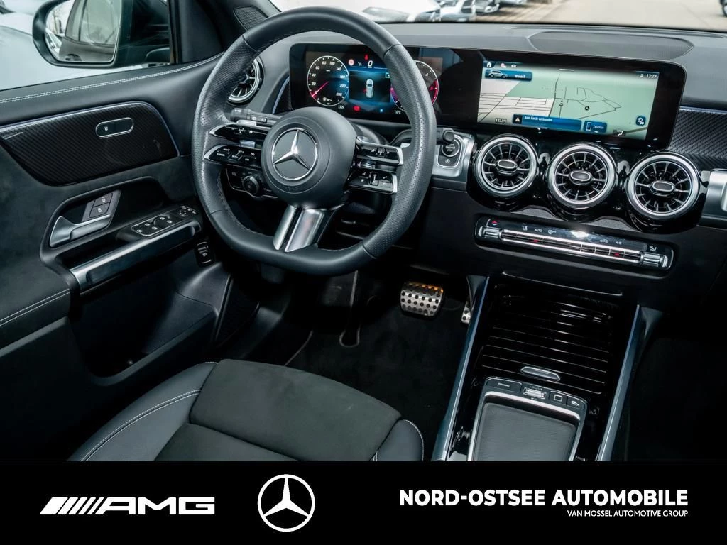 Mercedes-Benz GLB 200 d AMG LINE AHK PDC NIGHT PANO MULTIBEAM AMG LineX247 GLB 200 d AMG LINE AHK PDC NIGHT PANO MULTIBEAM AMG Line