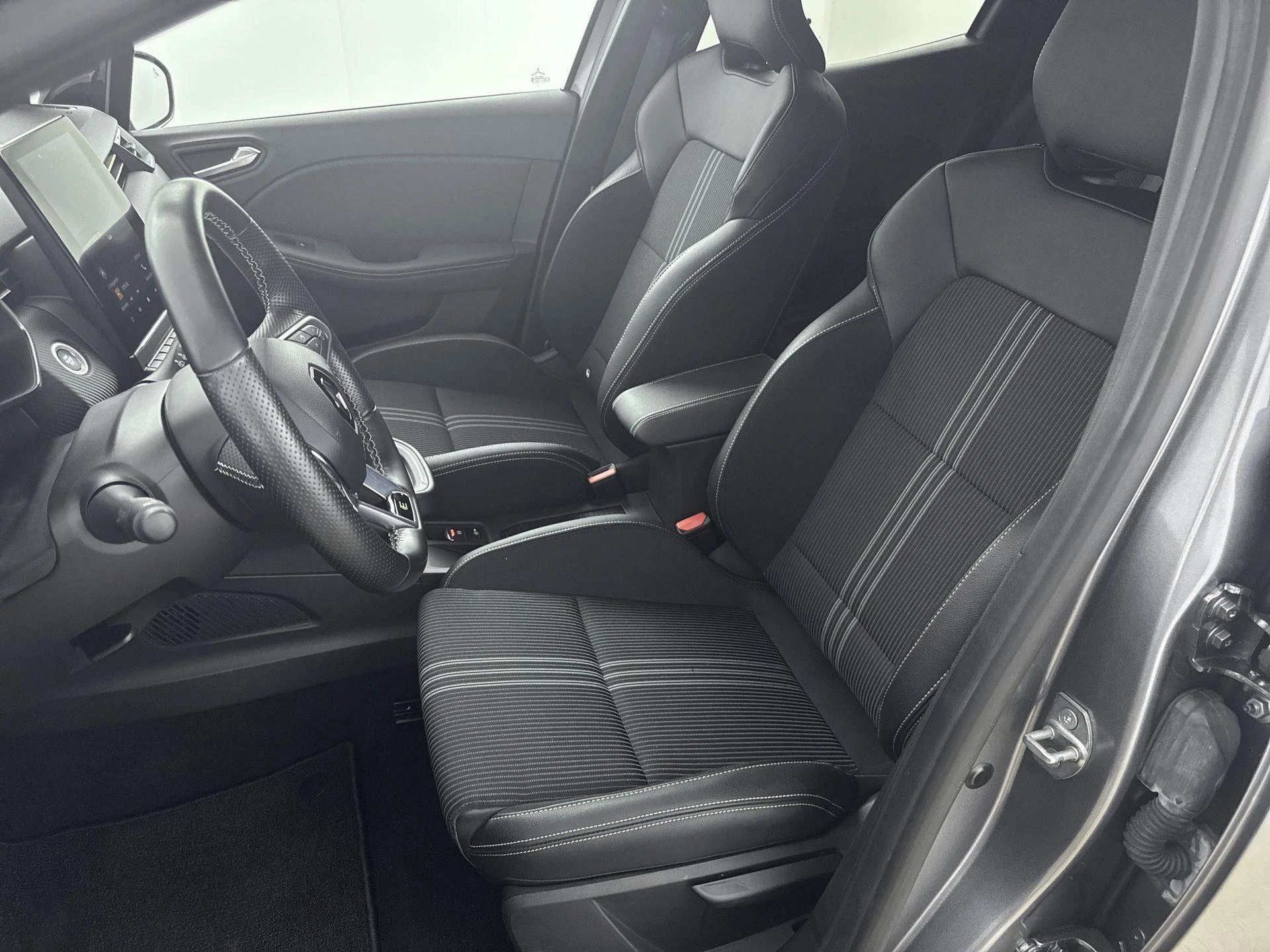Renault Clio 1.6 E-Tech Hybrid 145 E-Tech Engineered