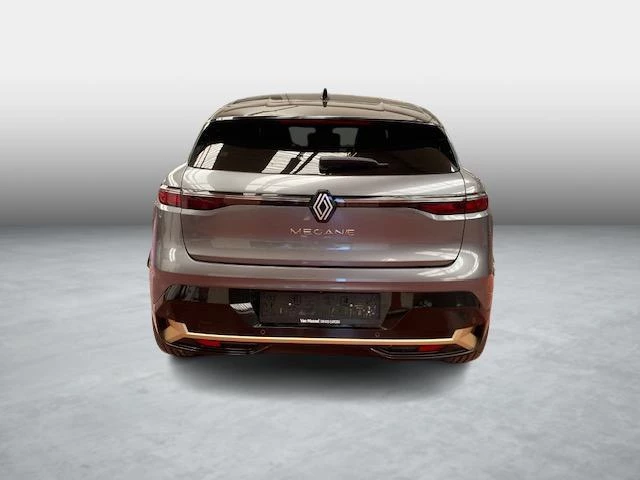 Renault-Megane E-Tech-image-6