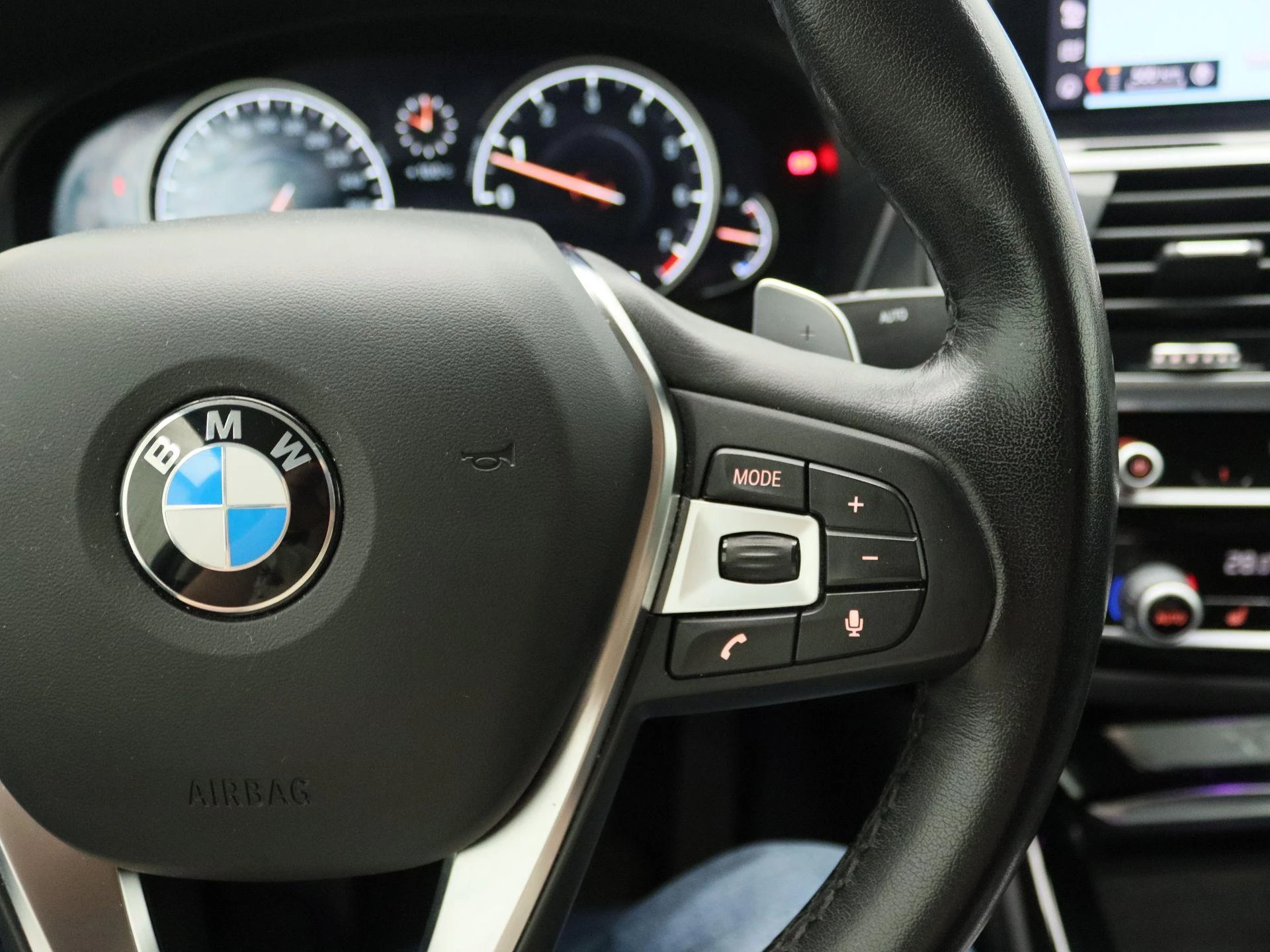 BMW-X4-image-9