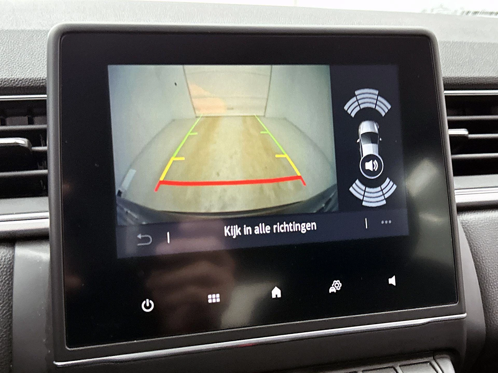 Renault-Captur-image-15
