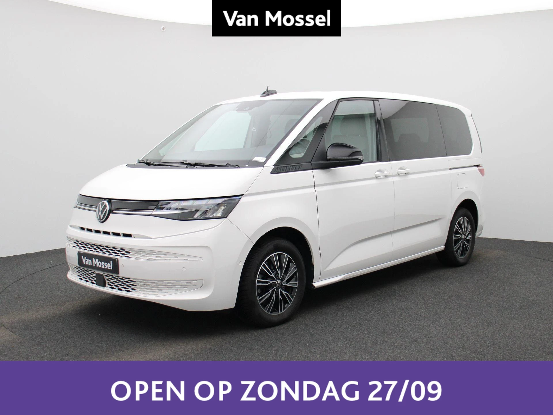 Volkswagen-Multivan-image-0