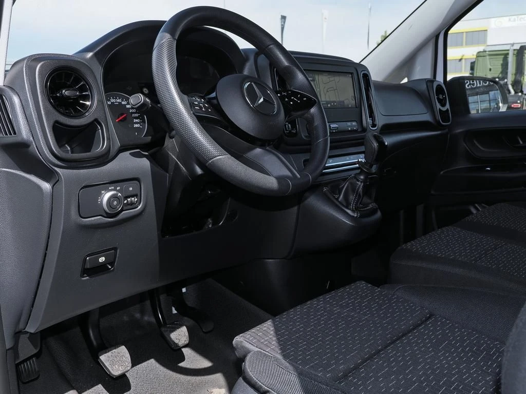 Mercedes-Benz-Vito 116-image-7