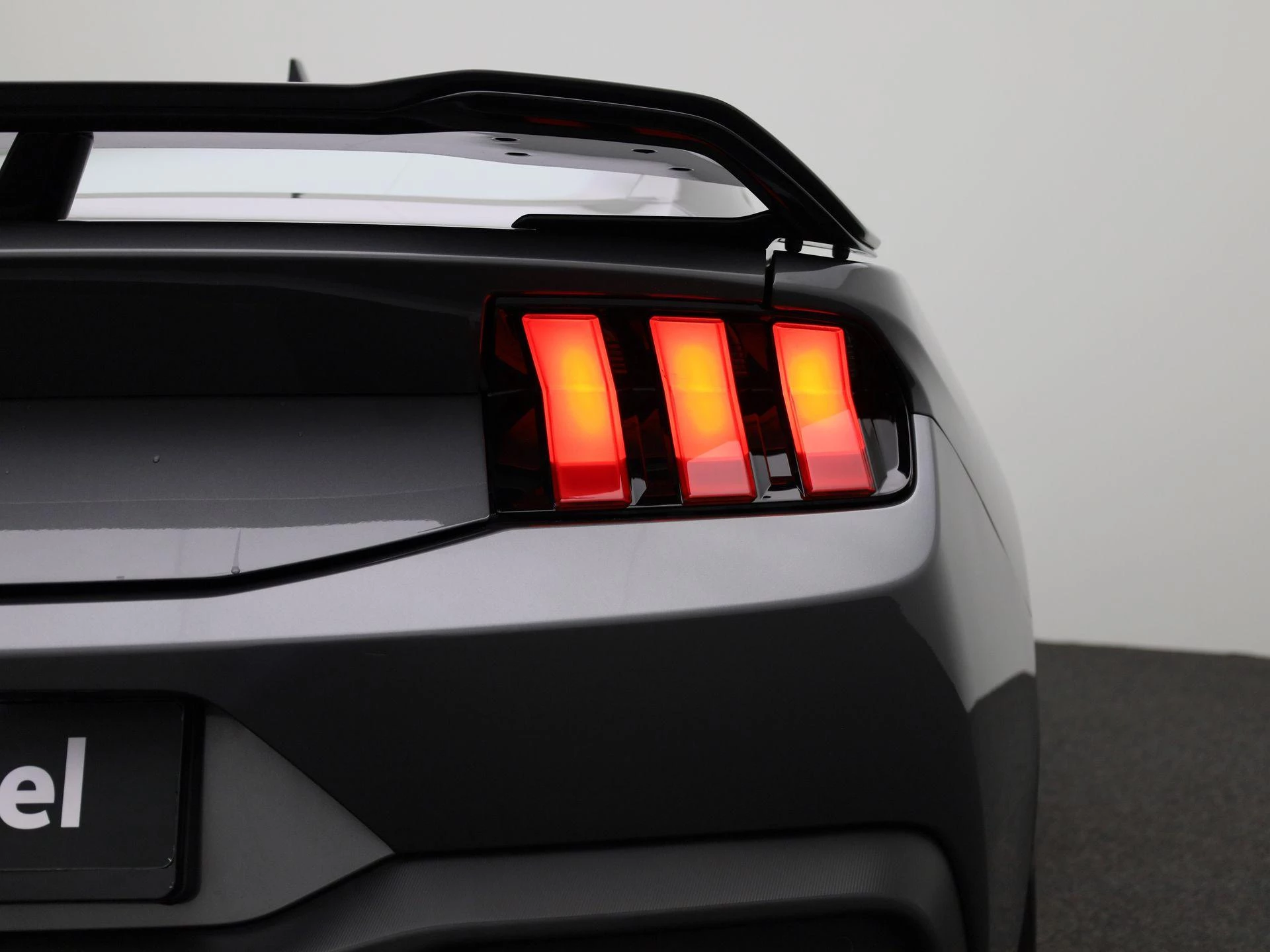 Ford Mustang 5.0i V8 Aut. Dark Horse