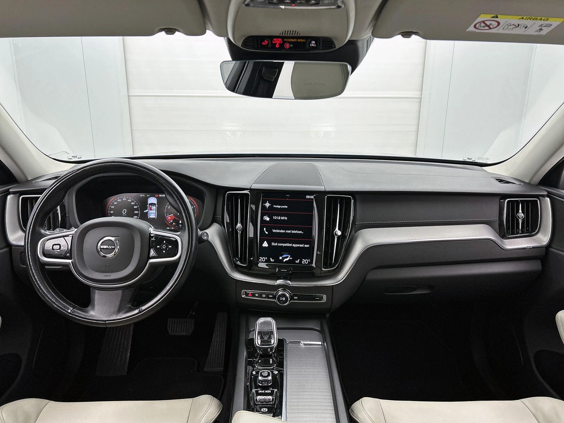 Volvo-XC60-image-24