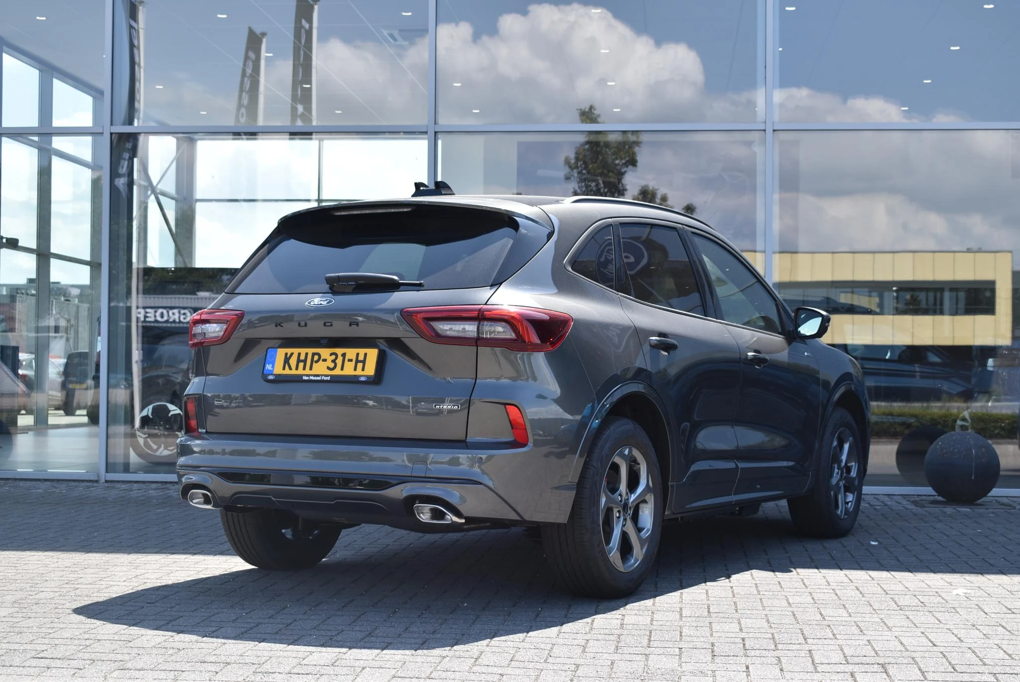Ford-Kuga-image-4