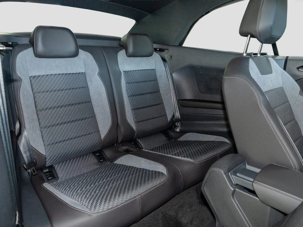 Volkswagen-T-Roc-image-5