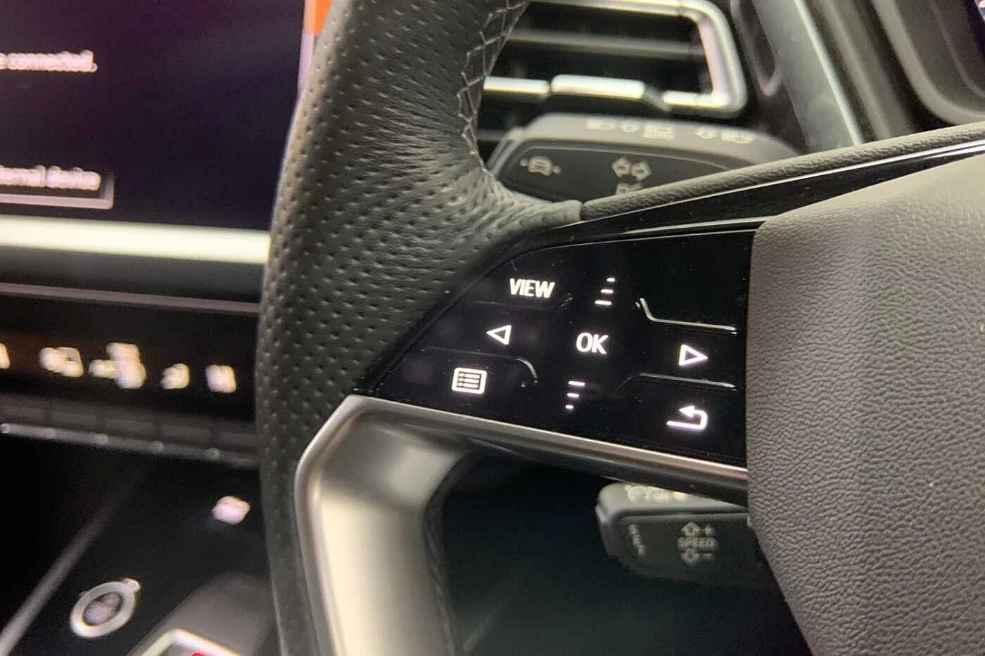 Audi-Q4 e-tron-image-24