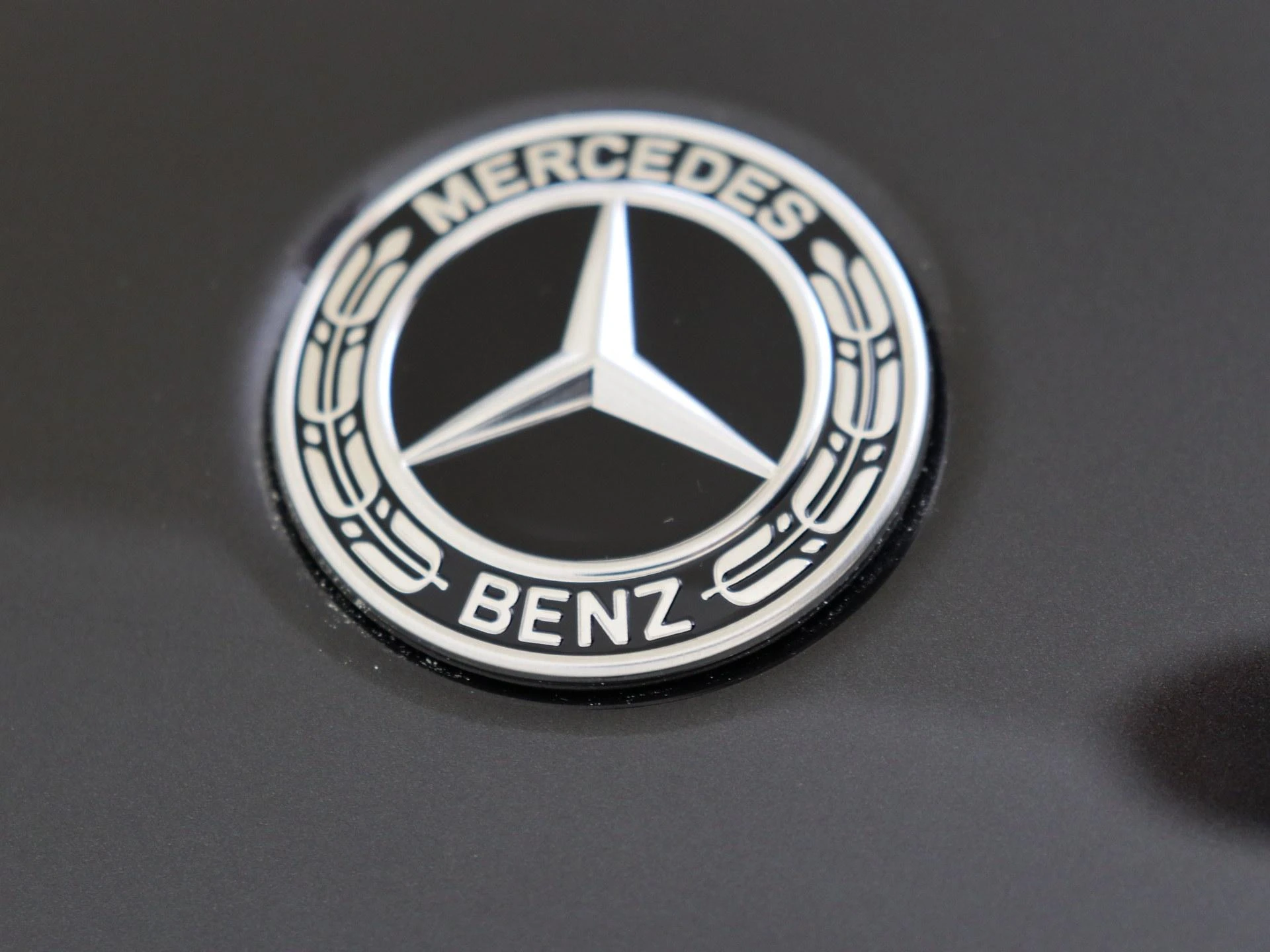 Mercedes-Benz-C-Klasse-image-26
