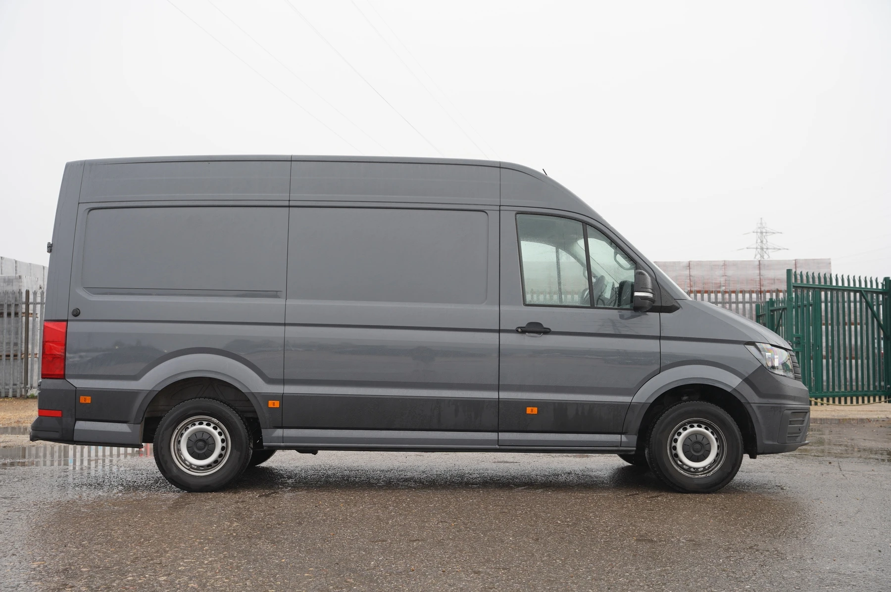 Volkswagen-Crafter-image-3