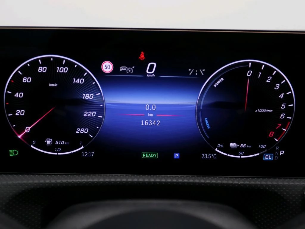 Mercedes-Benz CLA 250 e AMG Line Shooting Brake + TREKHAAK + CARPLAY + NIGHTPAKKET +