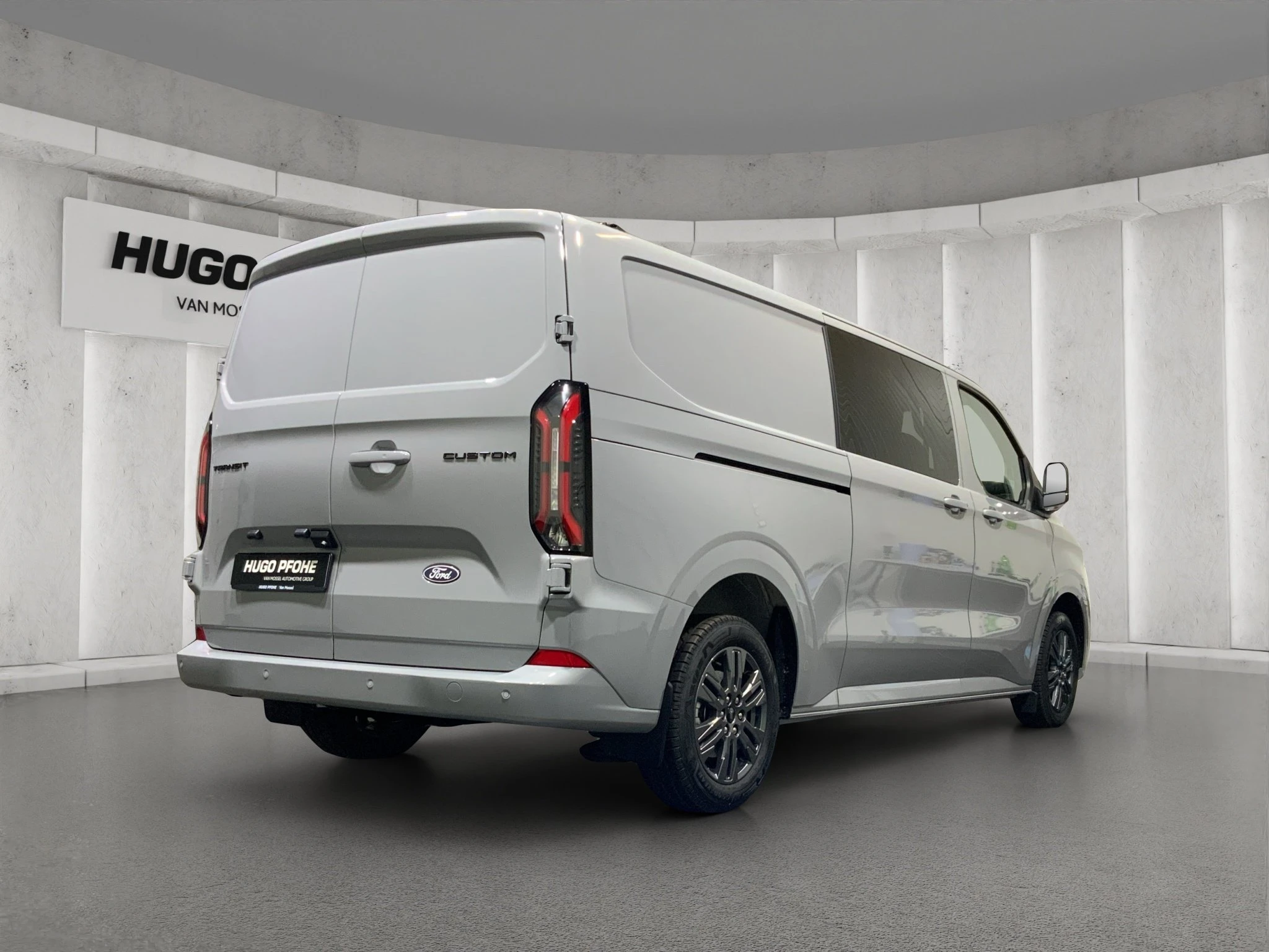 Ford-Transit Custom-image-4