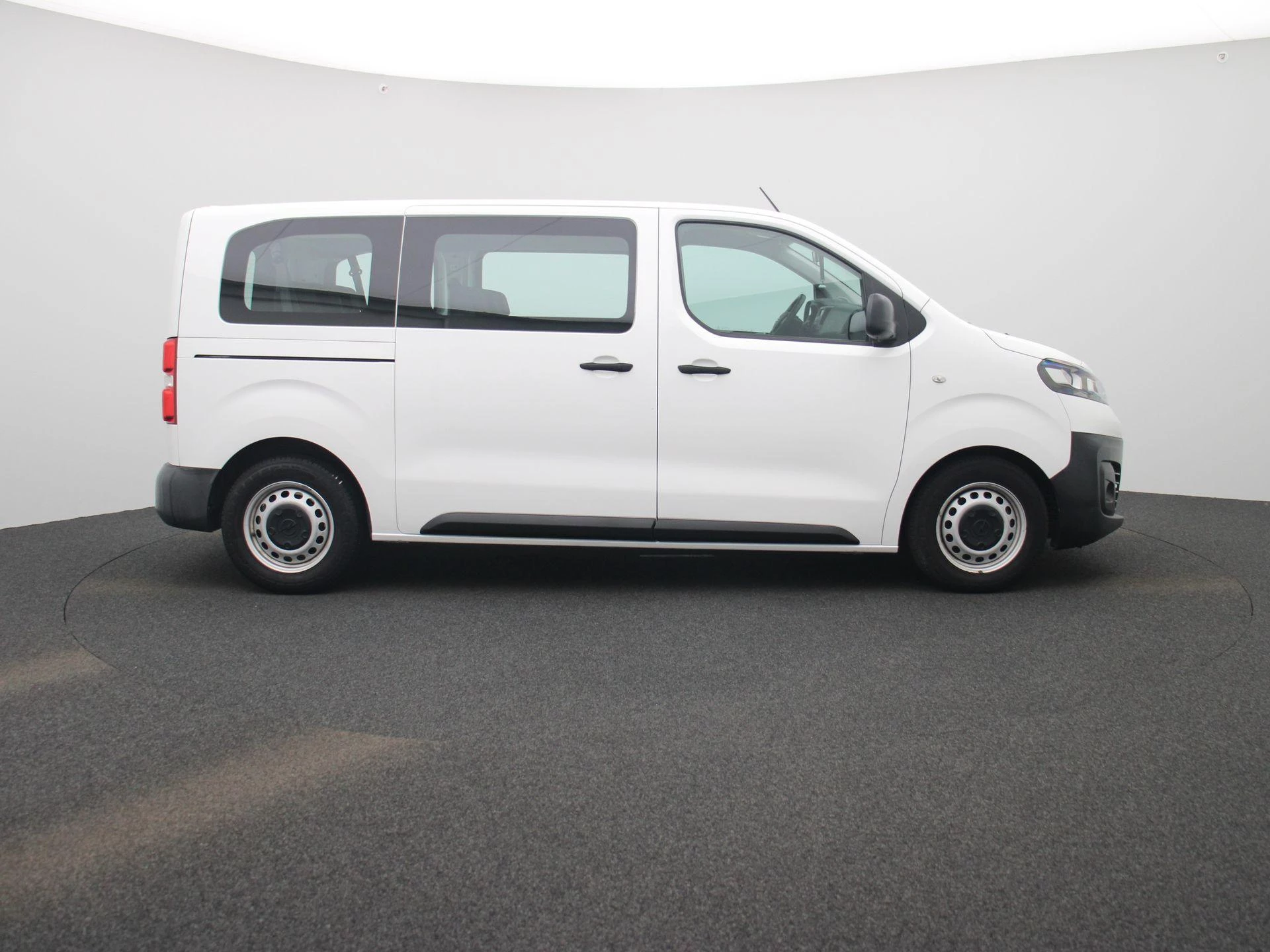 Opel Zafira Life 1.5 TD BI 120 S/S L2H1 Business Ed Std