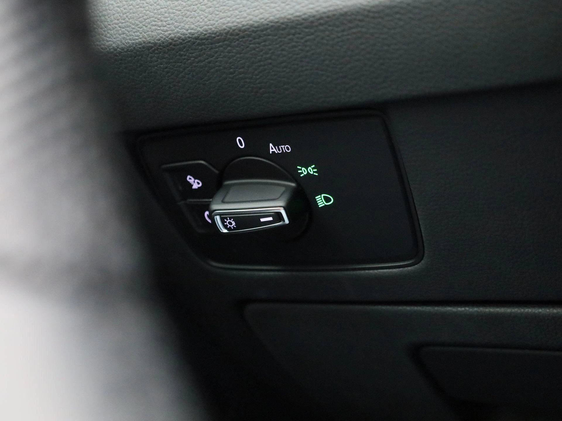 Volkswagen-Arteon-image-21