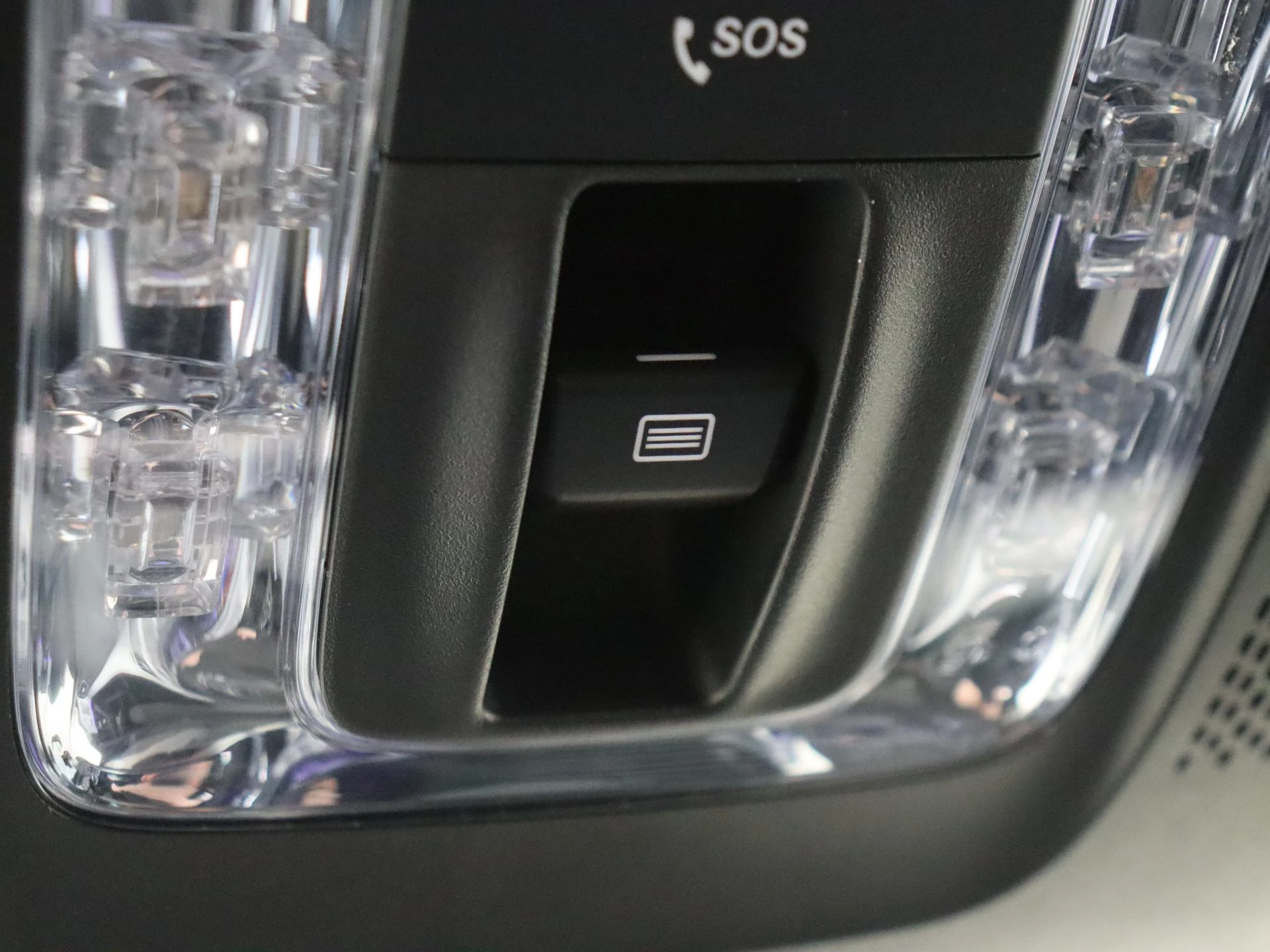 Mercedes-Benz-GLE-image-24