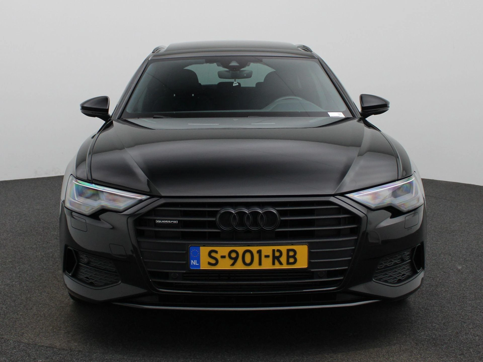 Audi-A6-image-2