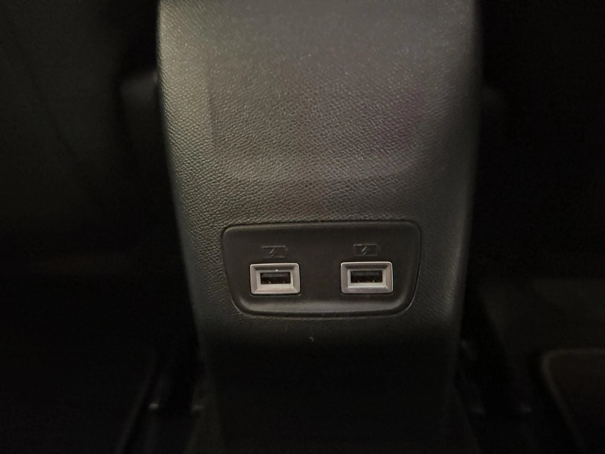 Peugeot-208-image-22