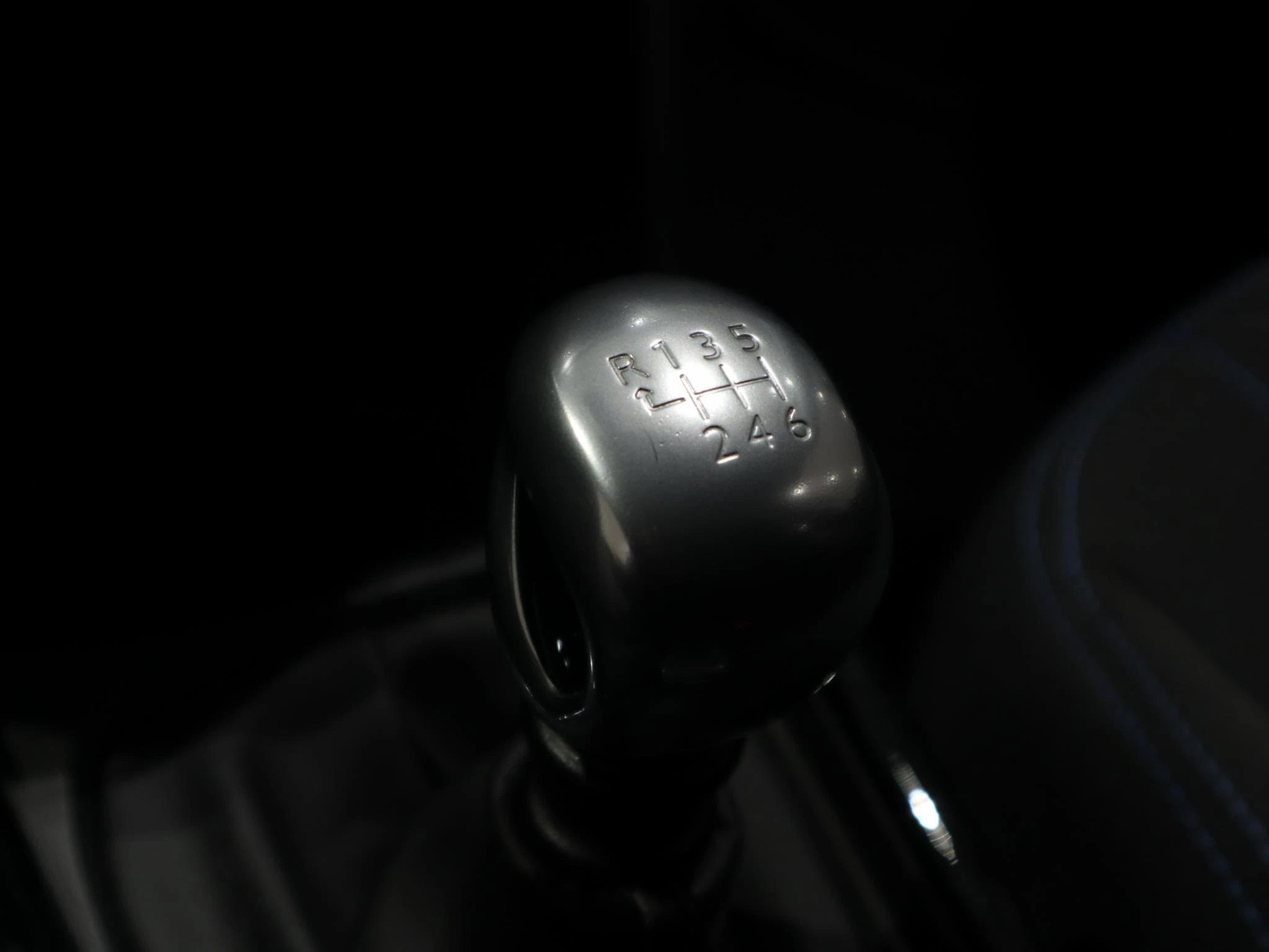 Peugeot-2008-image-14