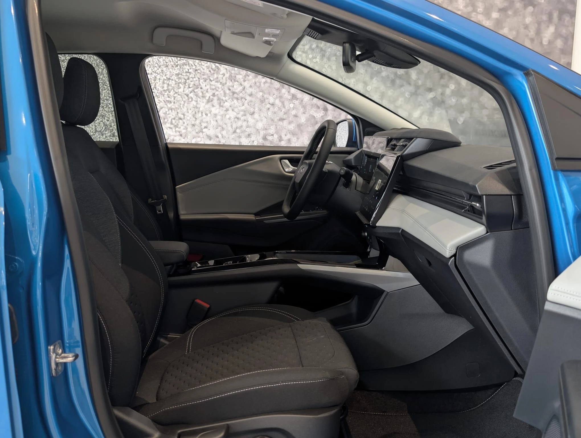 Ford-Puma Gen-E-image-38