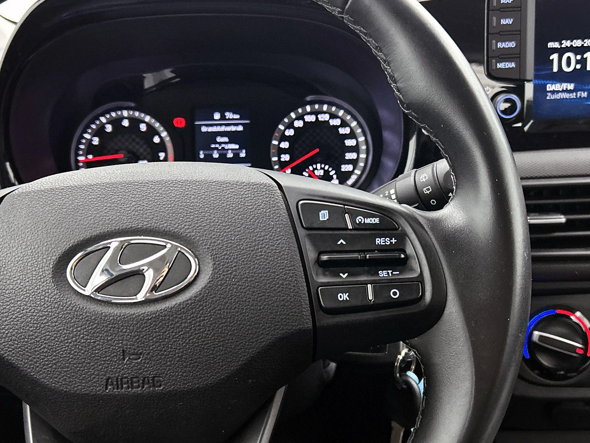 Hyundai-i10-image-5