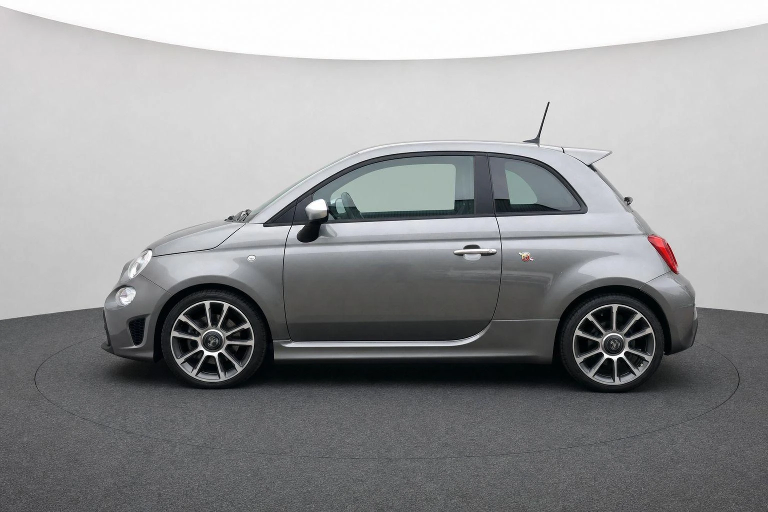 Fiat-500-image-1