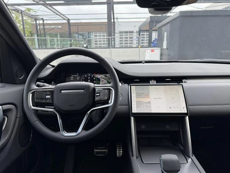 Land Rover-Discovery Sport-image-15
