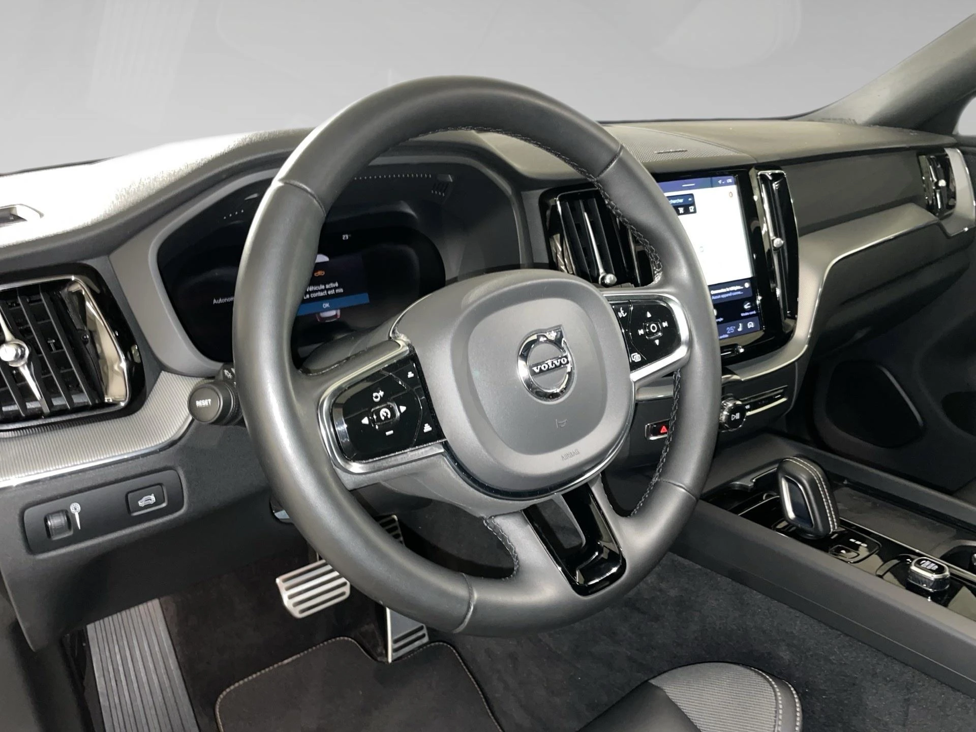 Volvo-XC60-image-7