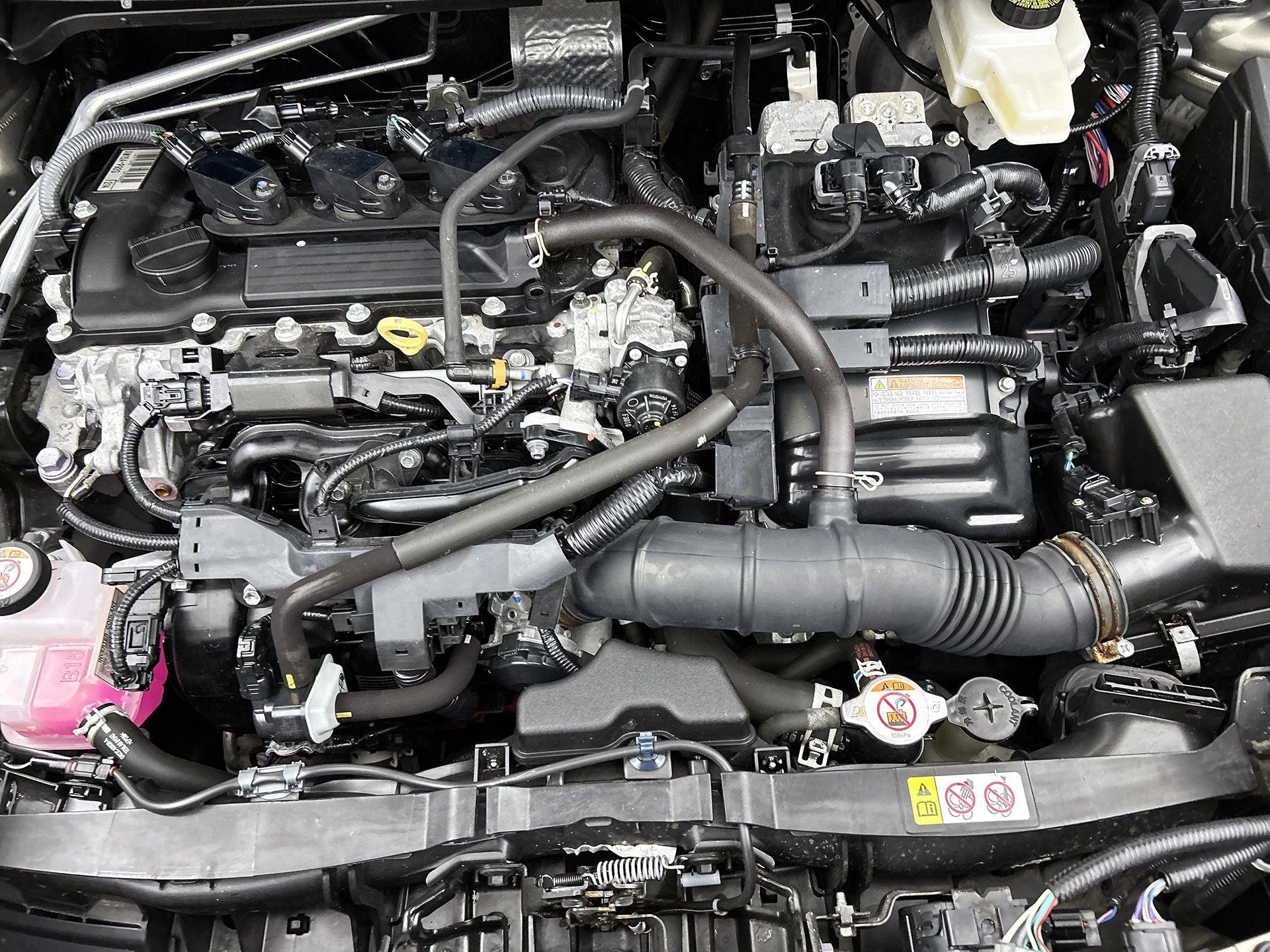 Toyota-Yaris Cross-image-25