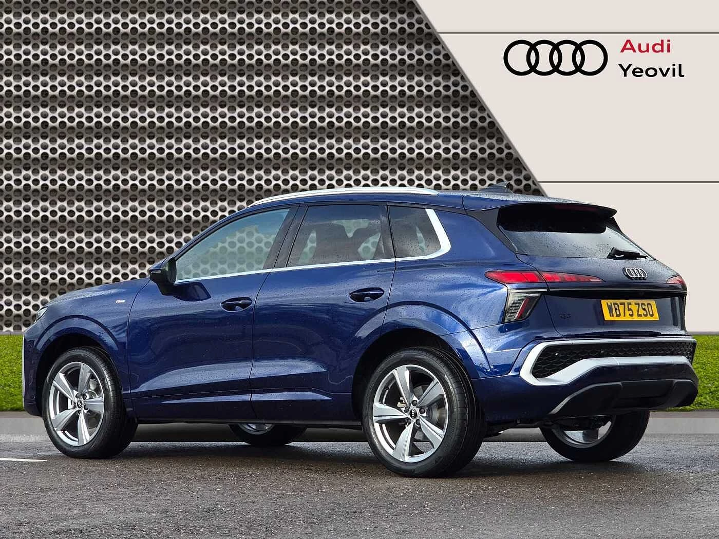Audi-Q3-image-49