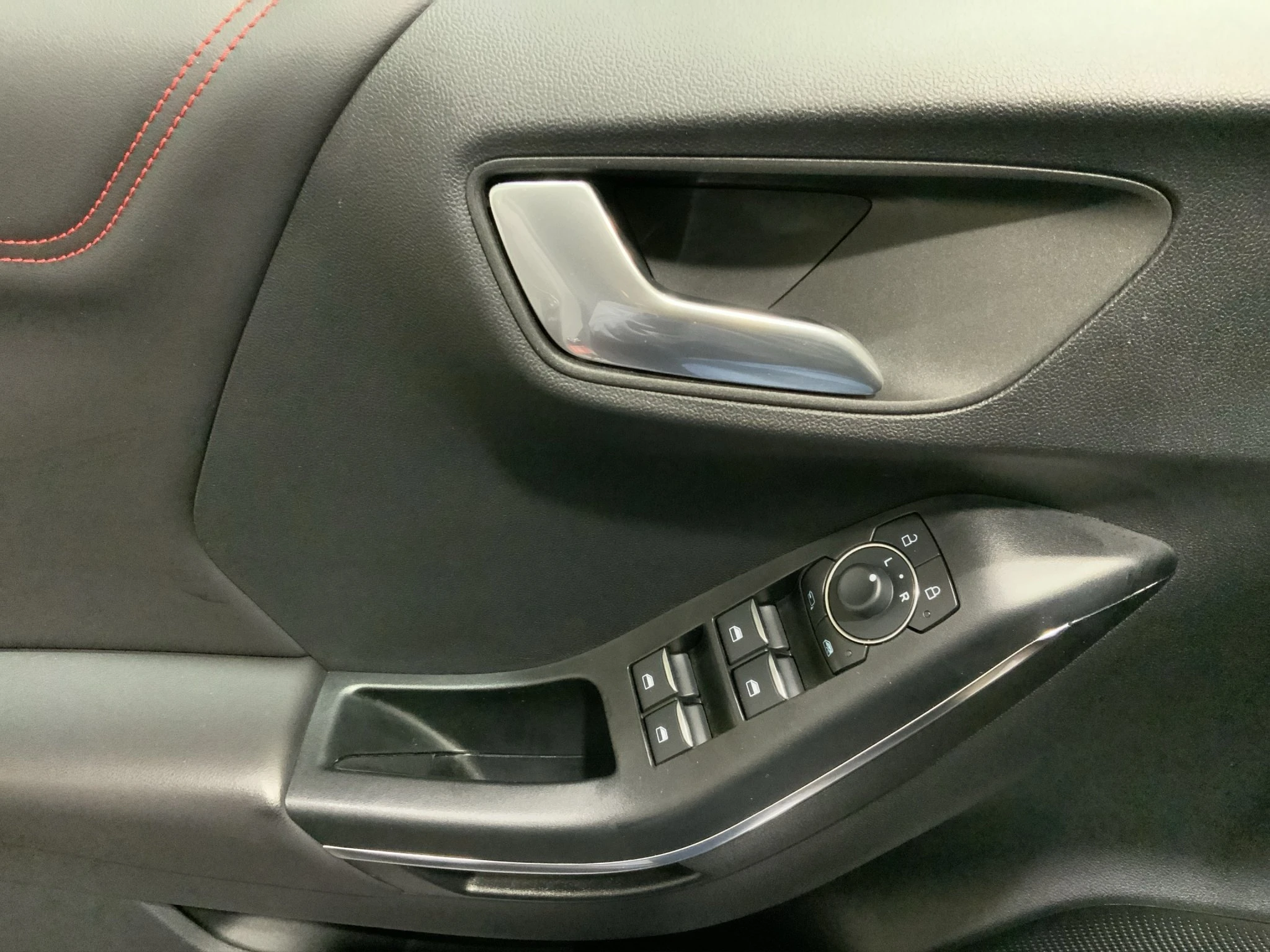 Ford-Puma-image-15