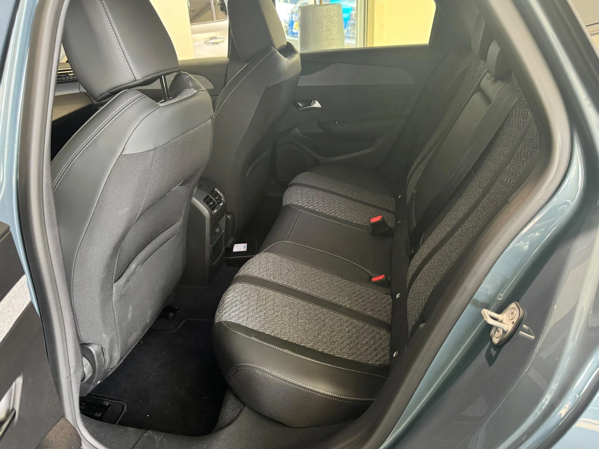 Peugeot-308-image-22