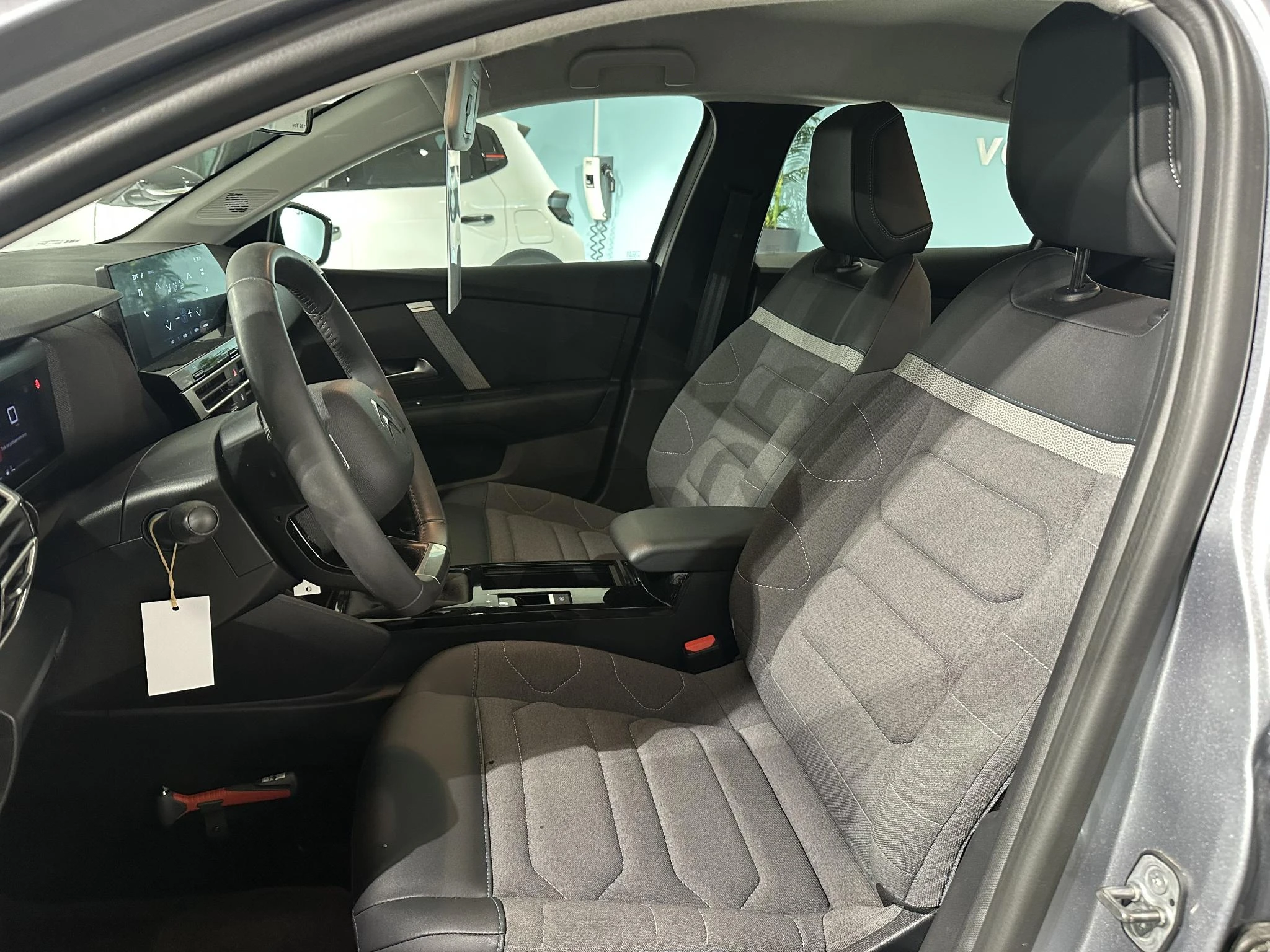 Citroën-C4-image-12