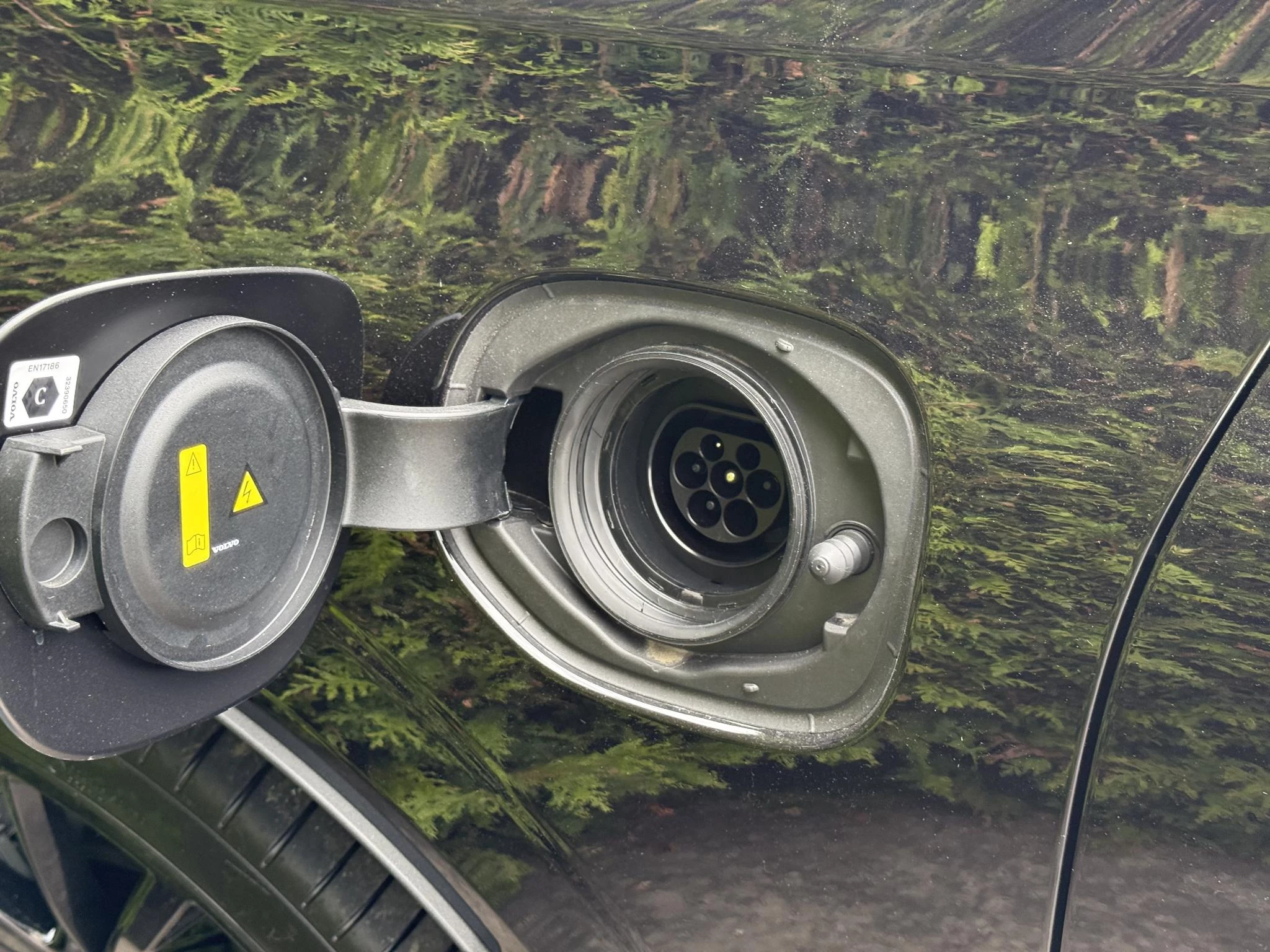 Volvo XC60 T6 Black Edition Ultra AWD Plug-in Hybrid