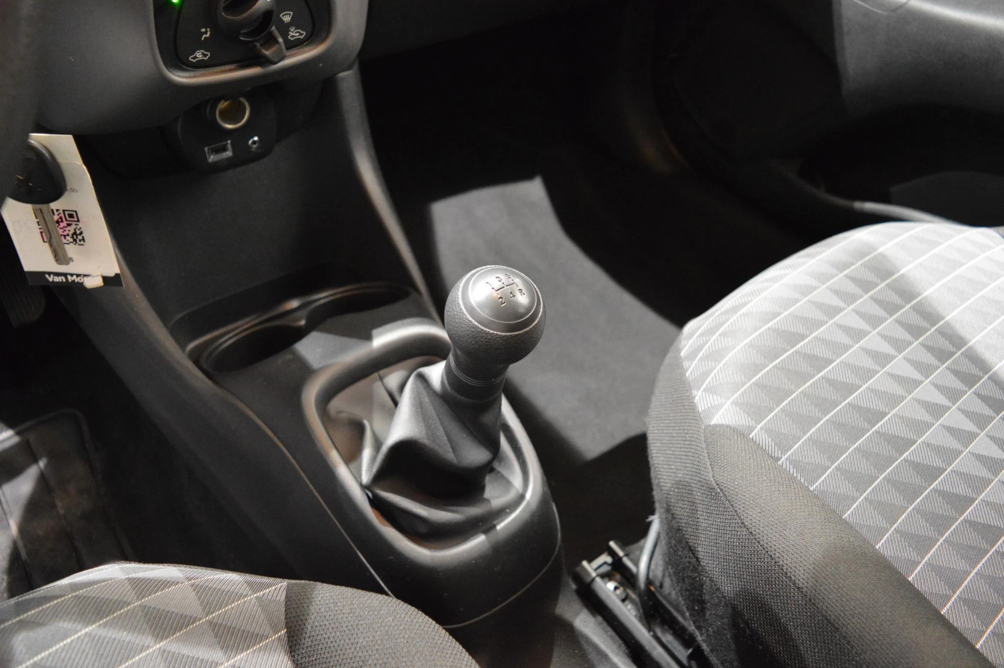 Peugeot-108-image-11
