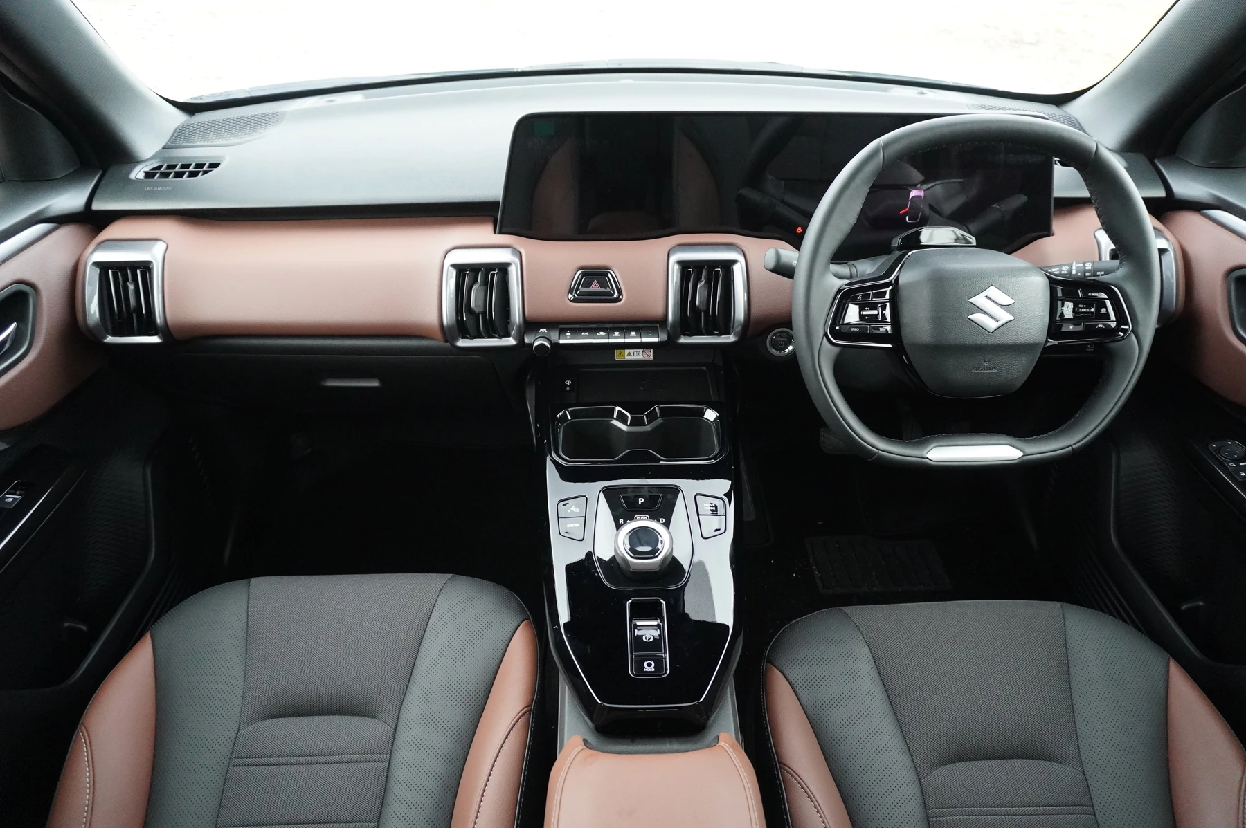 Suzuki-e Vitara-image-7