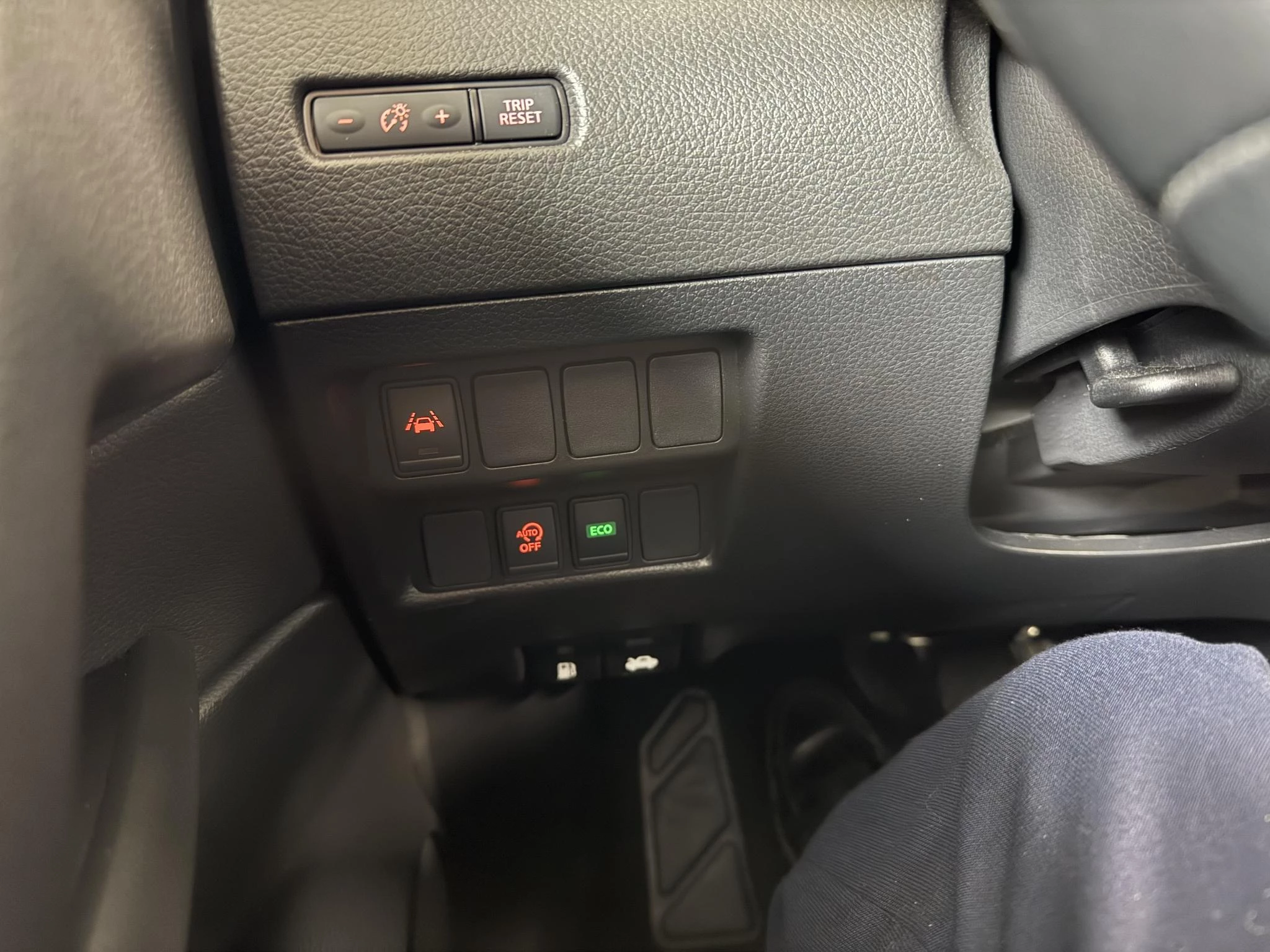 Nissan-QASHQAI-image-18