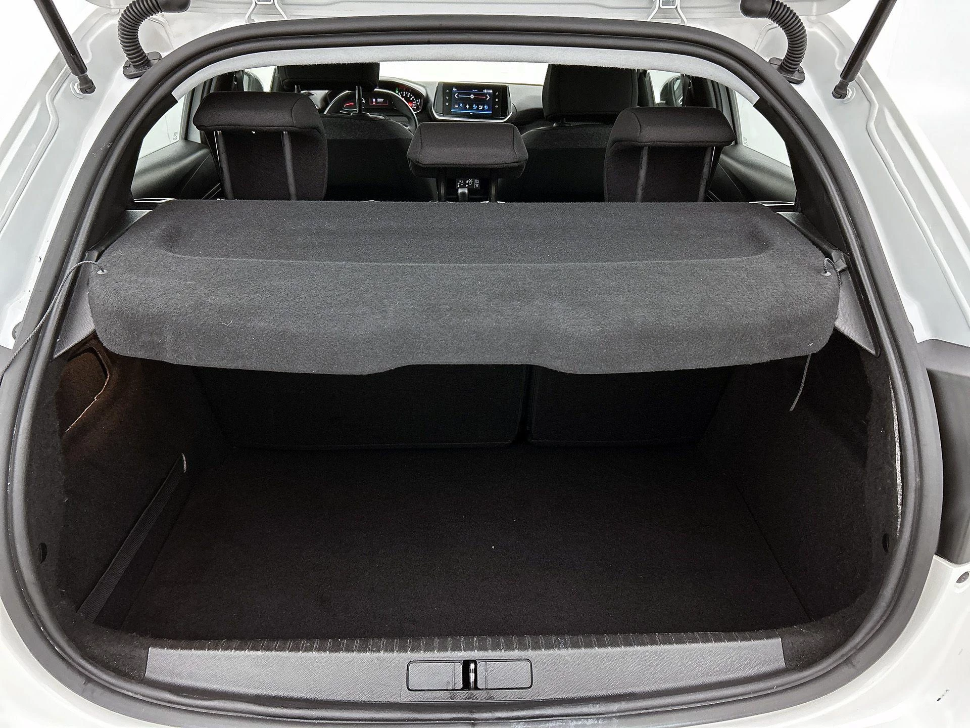 Peugeot-208-image-20