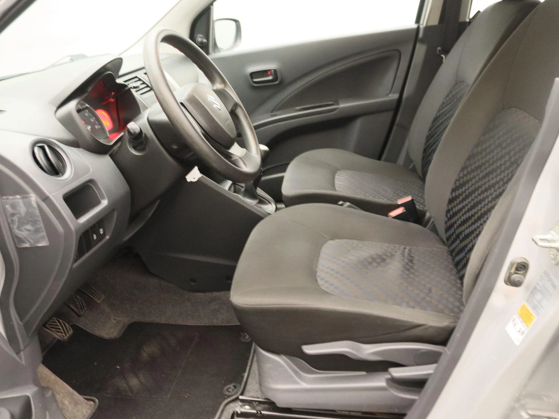 Suzuki-Celerio-image-11