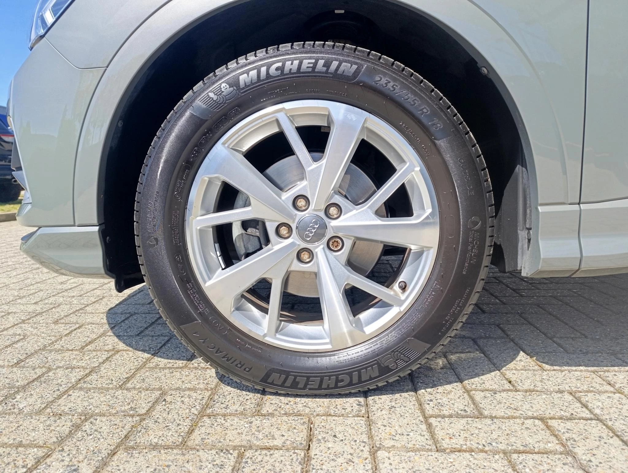 Audi-Q3-image-7