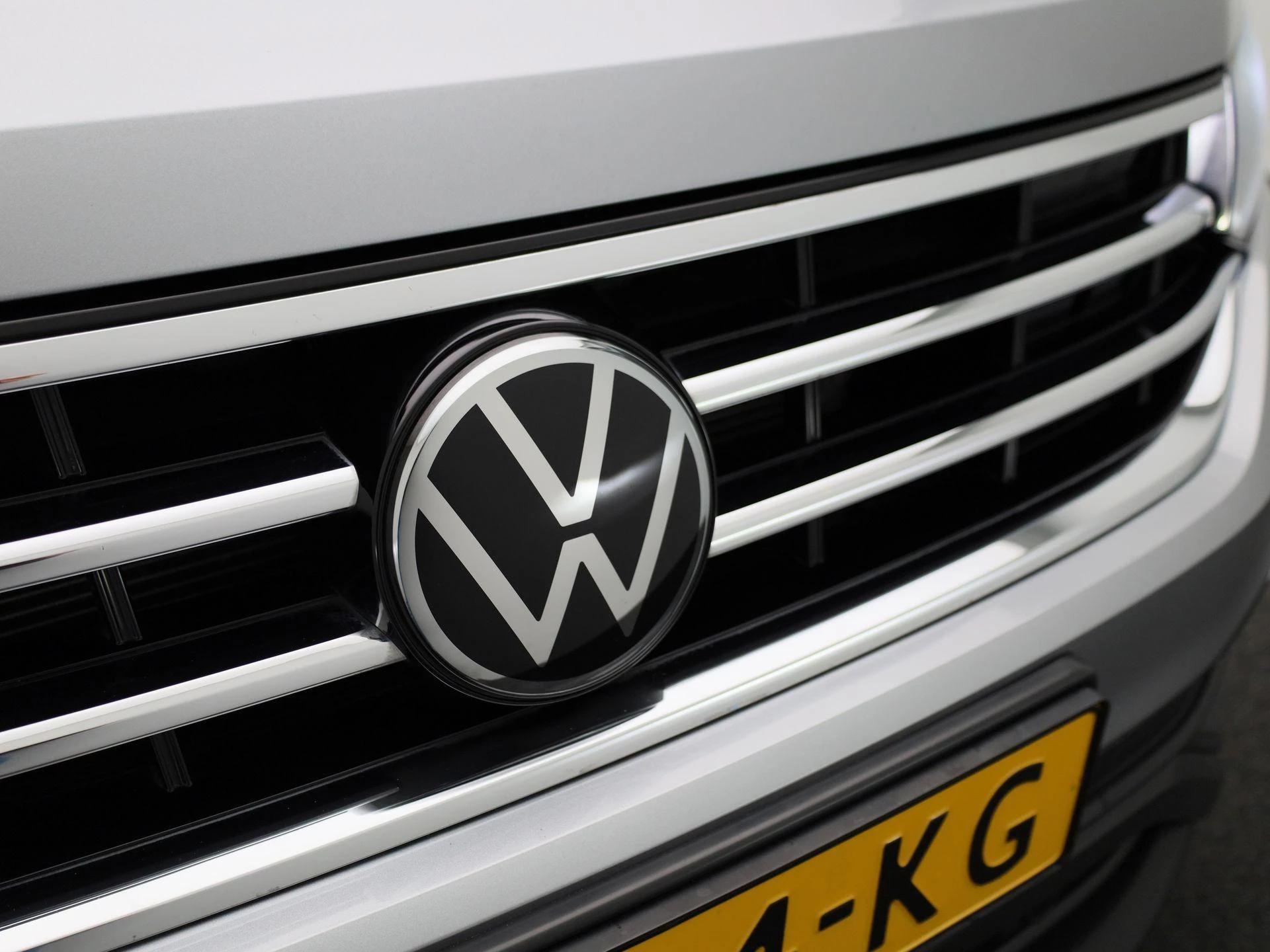 Volkswagen-Tiguan Allspace-image-37